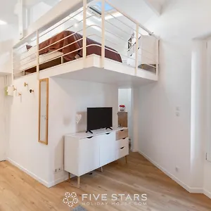 https://studio-fleur-fshh.fr-provencehotel.com